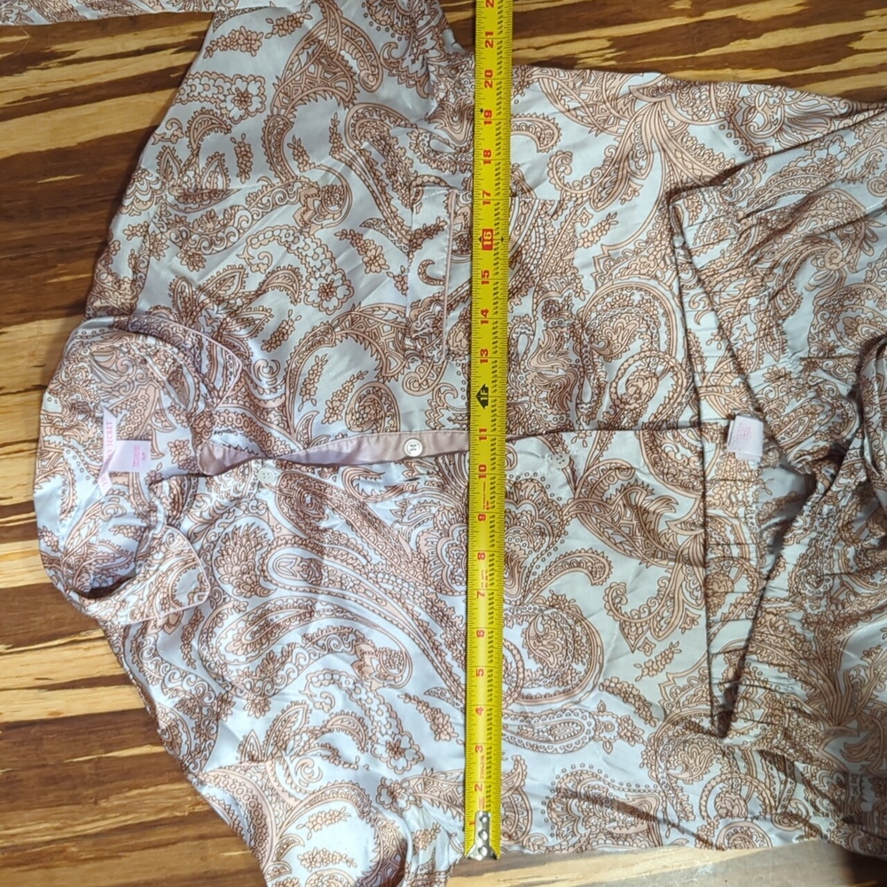 LAST CHANCE or CHARITY Victoria's Secret satin paisley pajamas - Picture 3 of 5